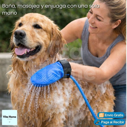 GuanteDuchaPet™ | Guante con rociador integrado para mascotas.